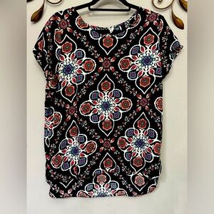 The prettiest top! Old Navy size Large